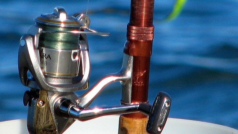 Fishing reel, tags: barschangeln - CC BY-SA